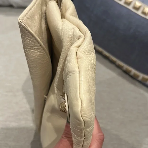 Large Balenciaga Clutch/Crossbody - Picture 6 of 11